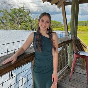Meet your Posher, Kelsey